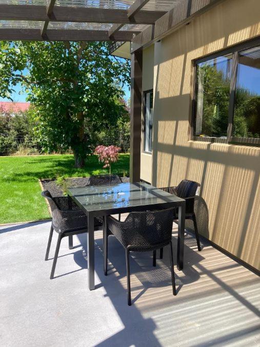 Country Retreats On Ranzau 0 Apartment Hope Exterior photo